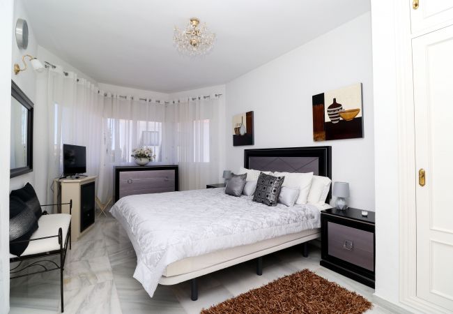 Villa en La Cala de Mijas - Family villa with sea views in La Cala  Villa en La Cala de Mijas - Family villa with sea views in La Cala