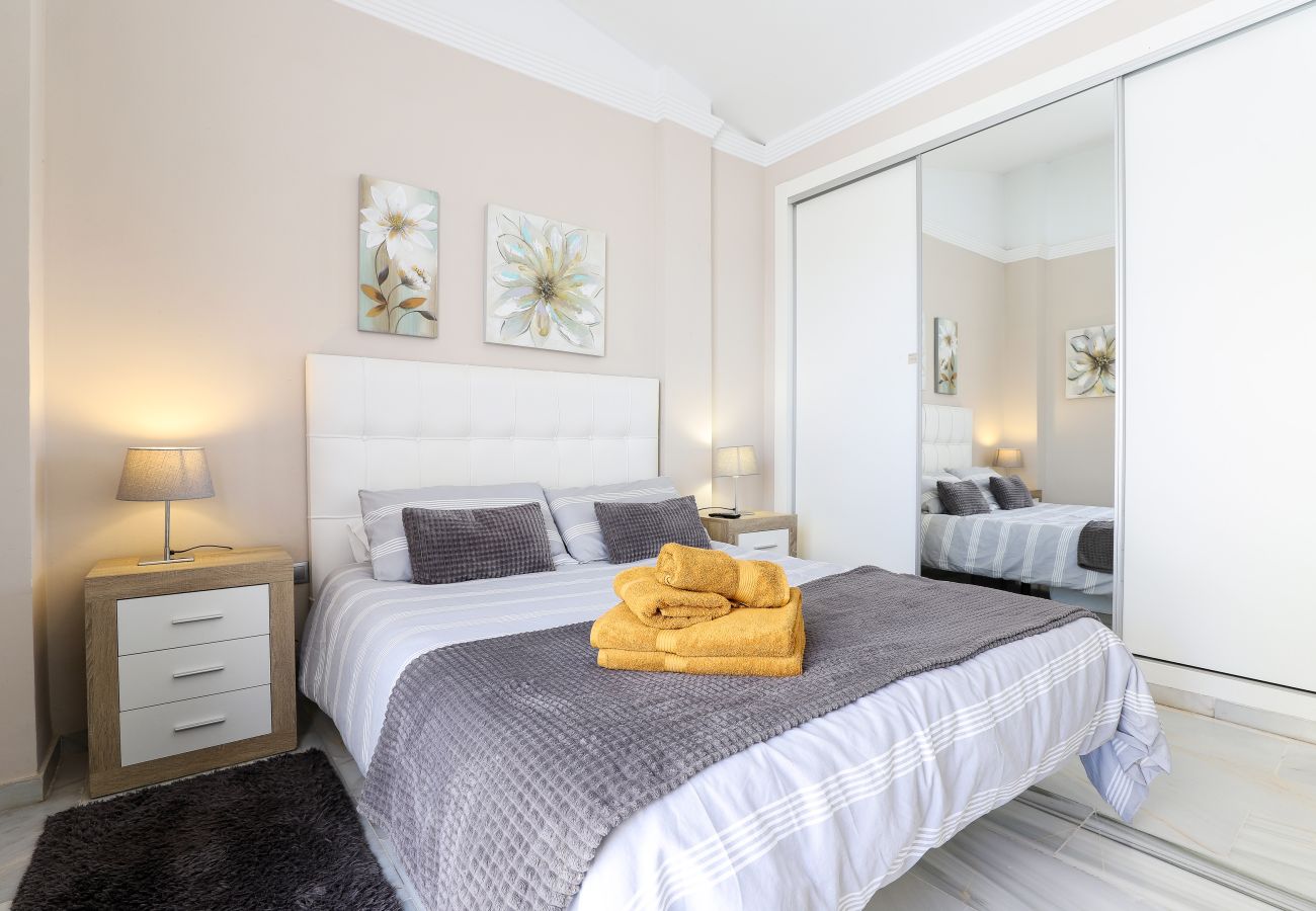 Casa adosada en Marbella - Casa adosada en Cabopino | Piscinas e instalaciones