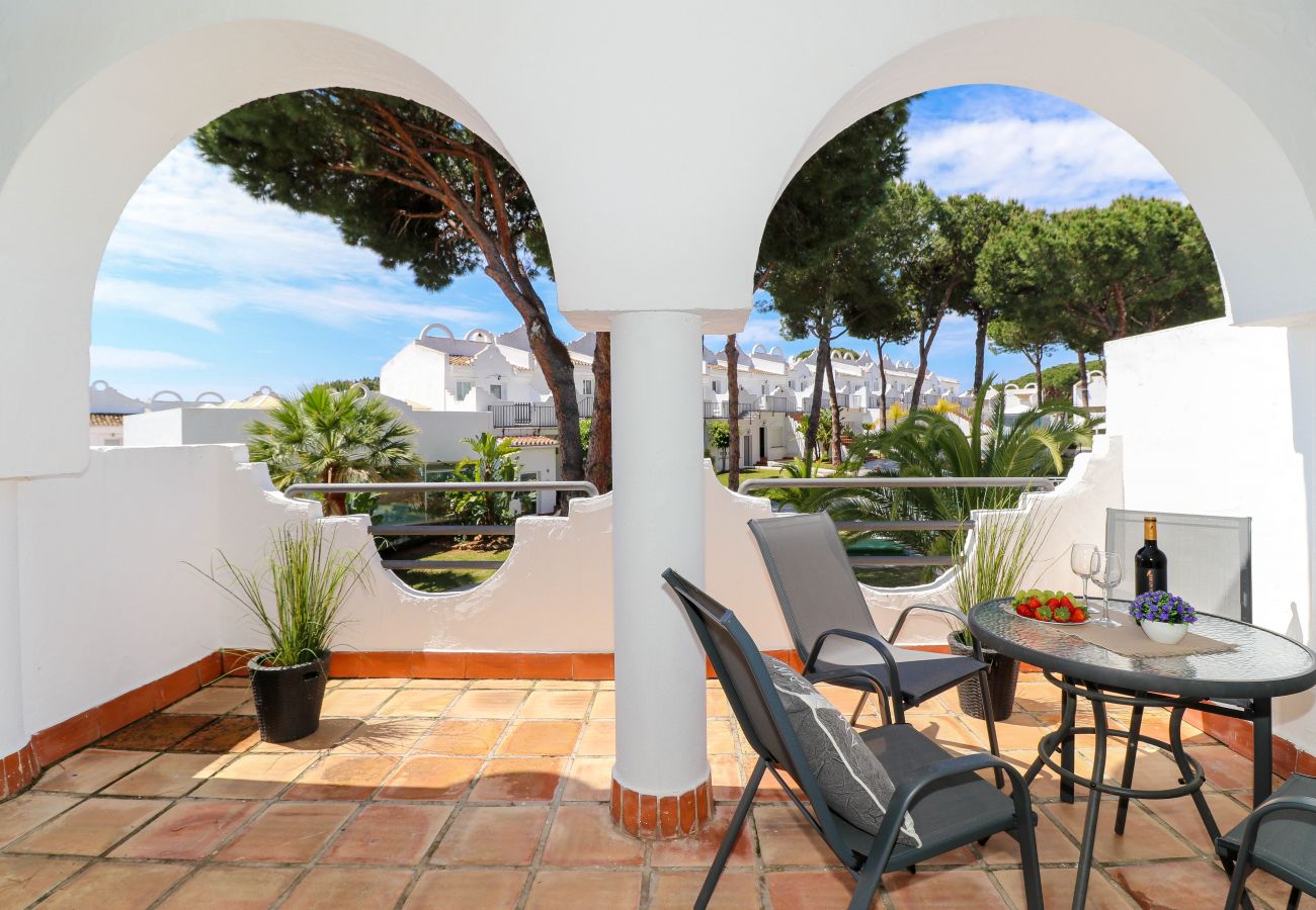 Casa adosada en Marbella - Fantastic 1 bed townhouse close to Marbella