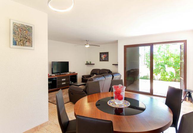 Casa adosada en La Cala de Mijas - La Cala townhouse, beach 400 m, roof terrace, BBQ Casa adosada en La Cala de Mijas - La Cala townhouse, beach 400 m, roof terrace, BBQ