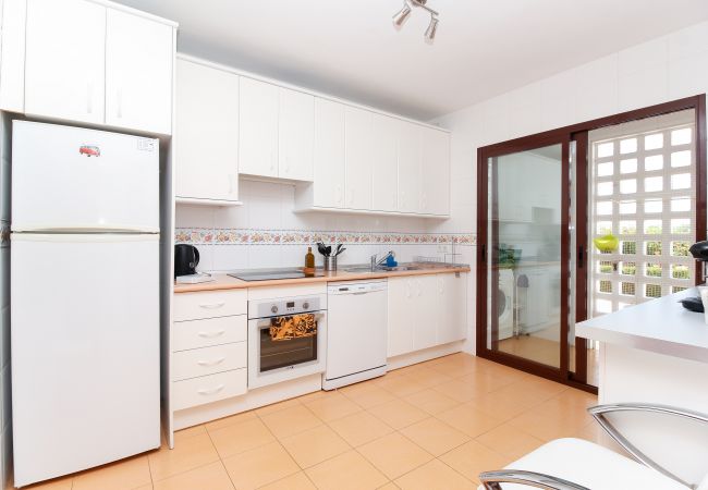 Casa adosada en La Cala de Mijas - La Cala townhouse, beach 400 m, roof terrace, BBQ Casa adosada en La Cala de Mijas - La Cala townhouse, beach 400 m, roof terrace, BBQ