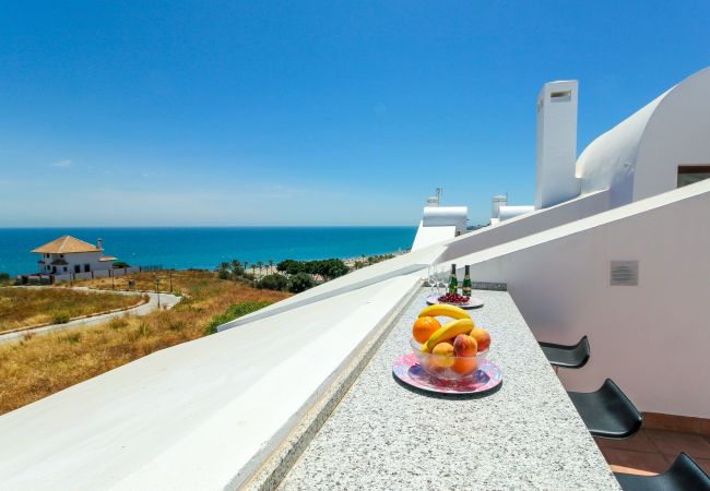  en La Cala de Mijas - La Cala townhouse, beach 400 m, roof terrace, BBQ