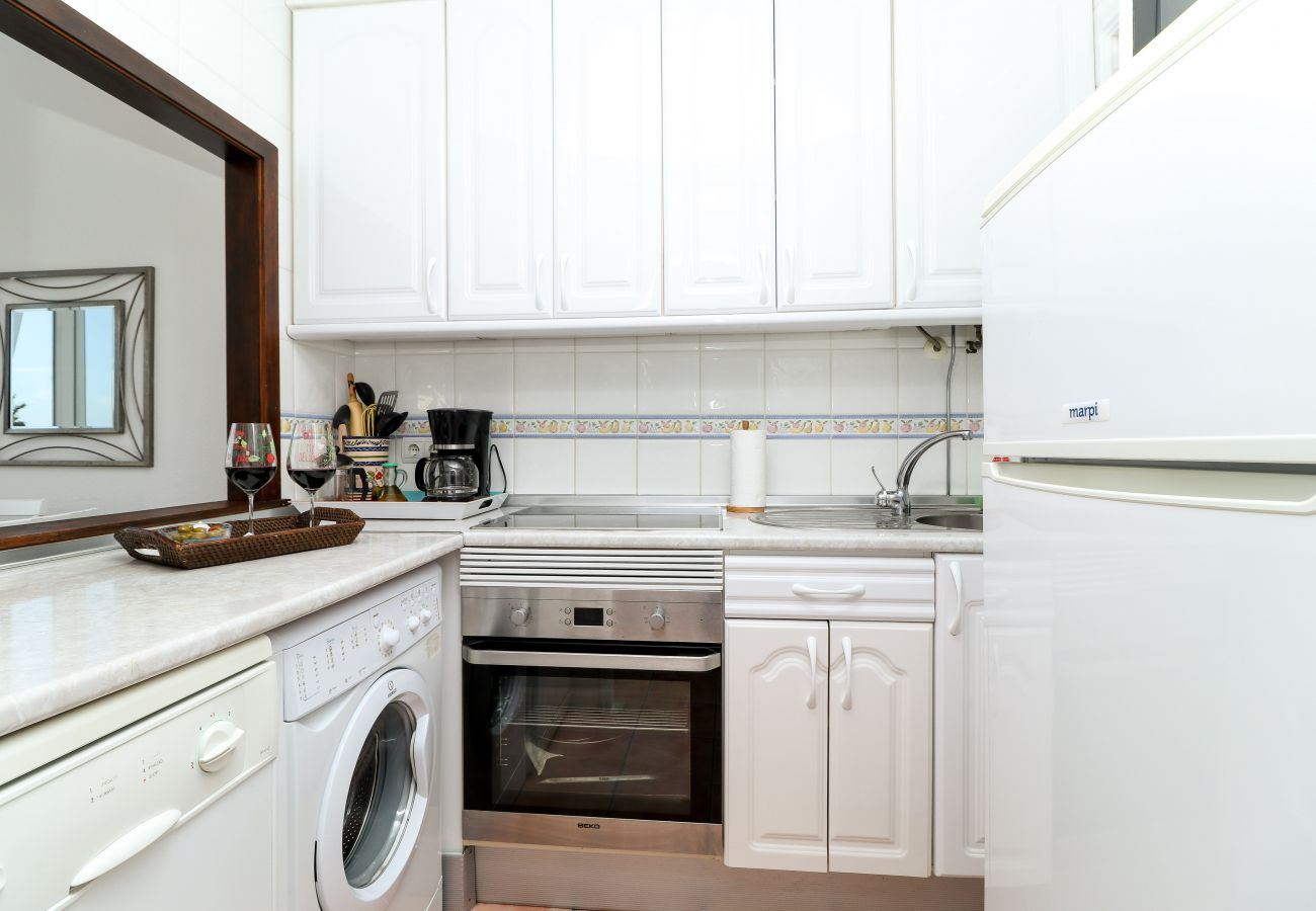 Apartamento en Mijas Costa - La Cala apartment with sea views, close to beach