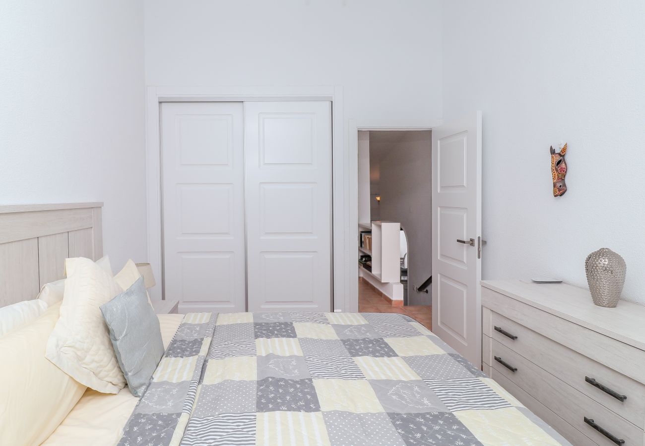 Apartamento en Mijas Costa - La Cala apartment with sea views, close to beach