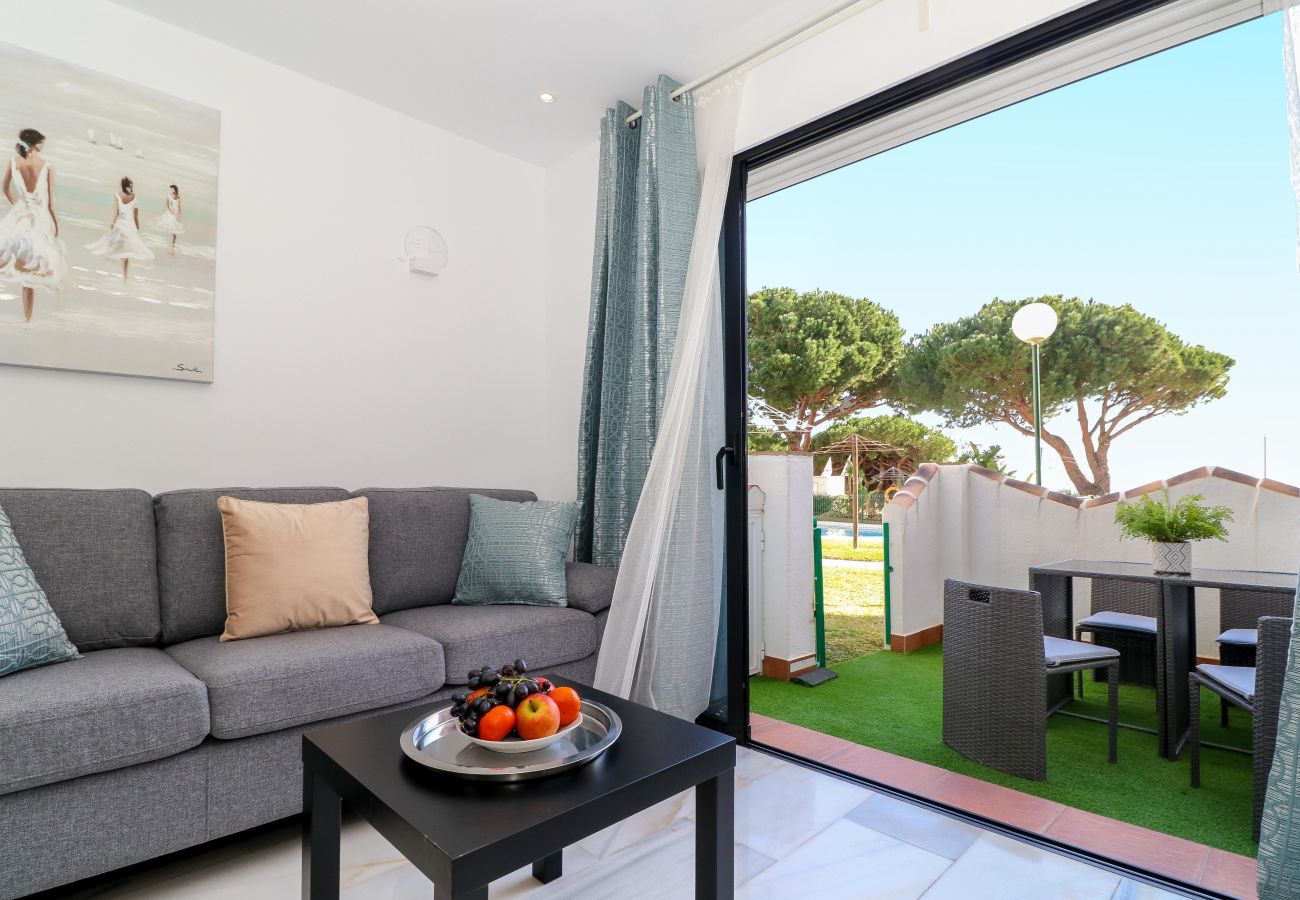 Apartamento en Mijas Costa - Calahonda apartment - all facilities 5 mins walk