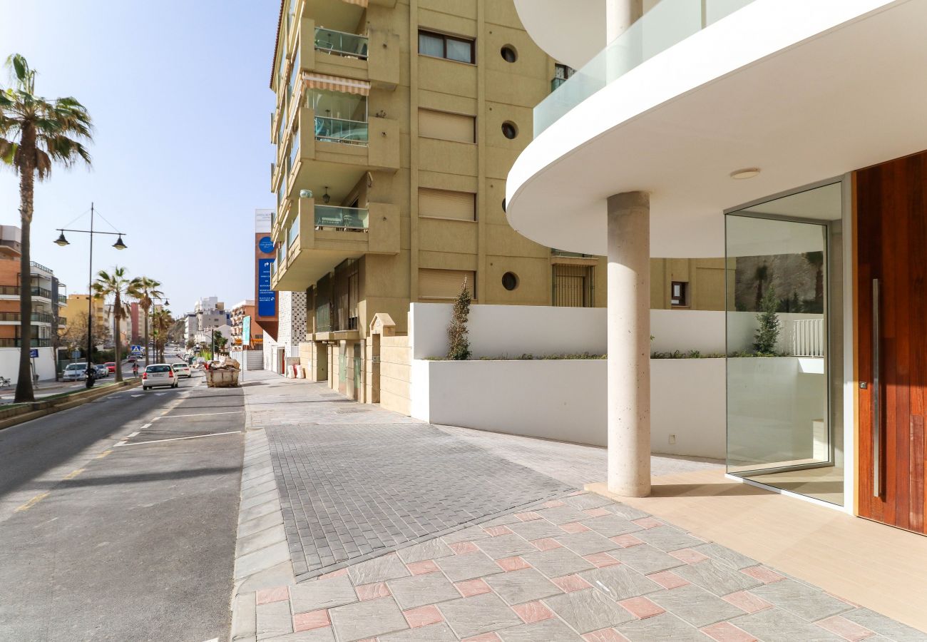 Apartamento en Fuengirola - Piso en Fuengirola - 50m Paseo Maritimo 