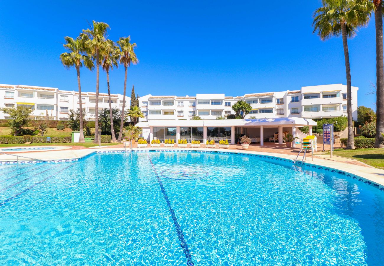 Apartamento en Mijas Costa - Apartment with garden and seaview