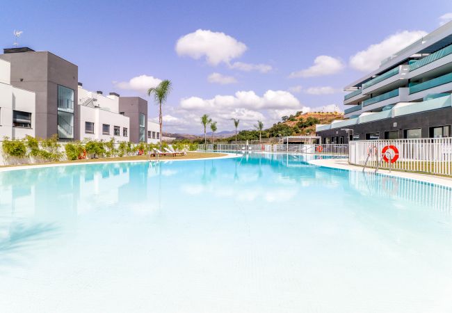 Apartamento en La Cala de Mijas - Ático con gran terraza en la azotea y piscina privada