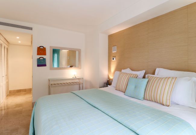 Apartamento en Marbella - Stunning Penthouse in Rio Real Golf
