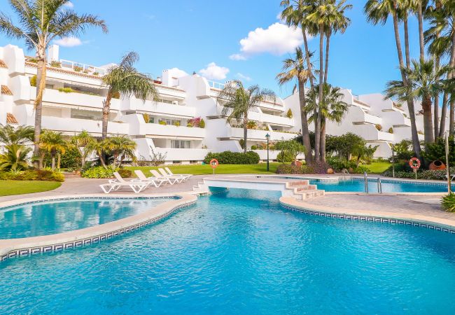 Apartamento en Marbella - Bahia Real apartamento con amplia terraza