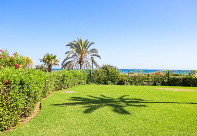 Apartamento en Marbella - Primera línea de playa con jardín - Los Monteros Palm Beach