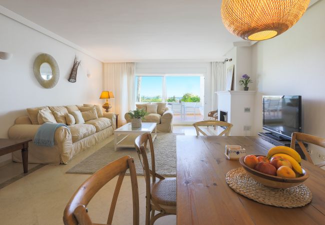 Apartamento en Marbella - Primera línea de playa con jardín - Los Monteros Palm Beach Apartamento en Marbella - Primera línea de playa con jardín - Los Monteros Palm Beach