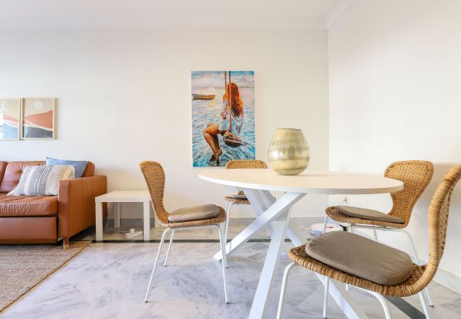 Apartamento en Nueva andalucia - Apartamento moderno cerca de Puerto Banús