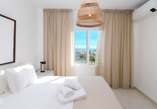 Apartamento en Mijas Costa - Bahía Playa, fantásticas vistas, playa a 5 minutos a pie Apartamento en Mijas Costa - Bahía Playa, fantásticas vistas, playa a 5 minutos a pie