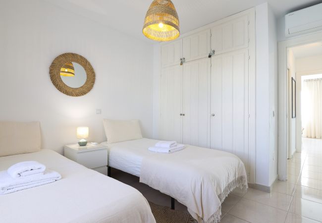 Apartamento en Mijas Costa - Bahía Playa, fantásticas vistas, playa a 5 minutos a pie Apartamento en Mijas Costa - Bahía Playa, fantásticas vistas, playa a 5 minutos a pie