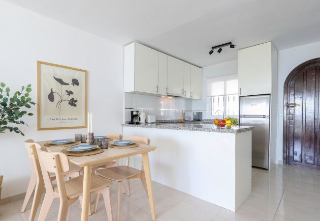 Apartamento en Mijas Costa - Bahía Playa, fantásticas vistas, playa a 5 minutos a pie Apartamento en Mijas Costa - Bahía Playa, fantásticas vistas, playa a 5 minutos a pie