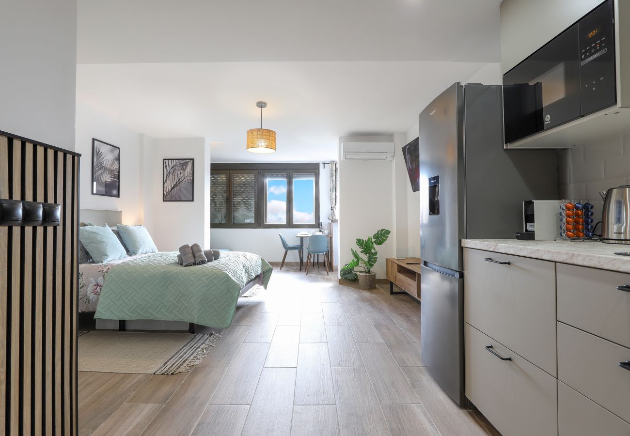 Estudio en Fuengirola - Studio moderno en Torreblanca, cerca de Paseo Maritimo