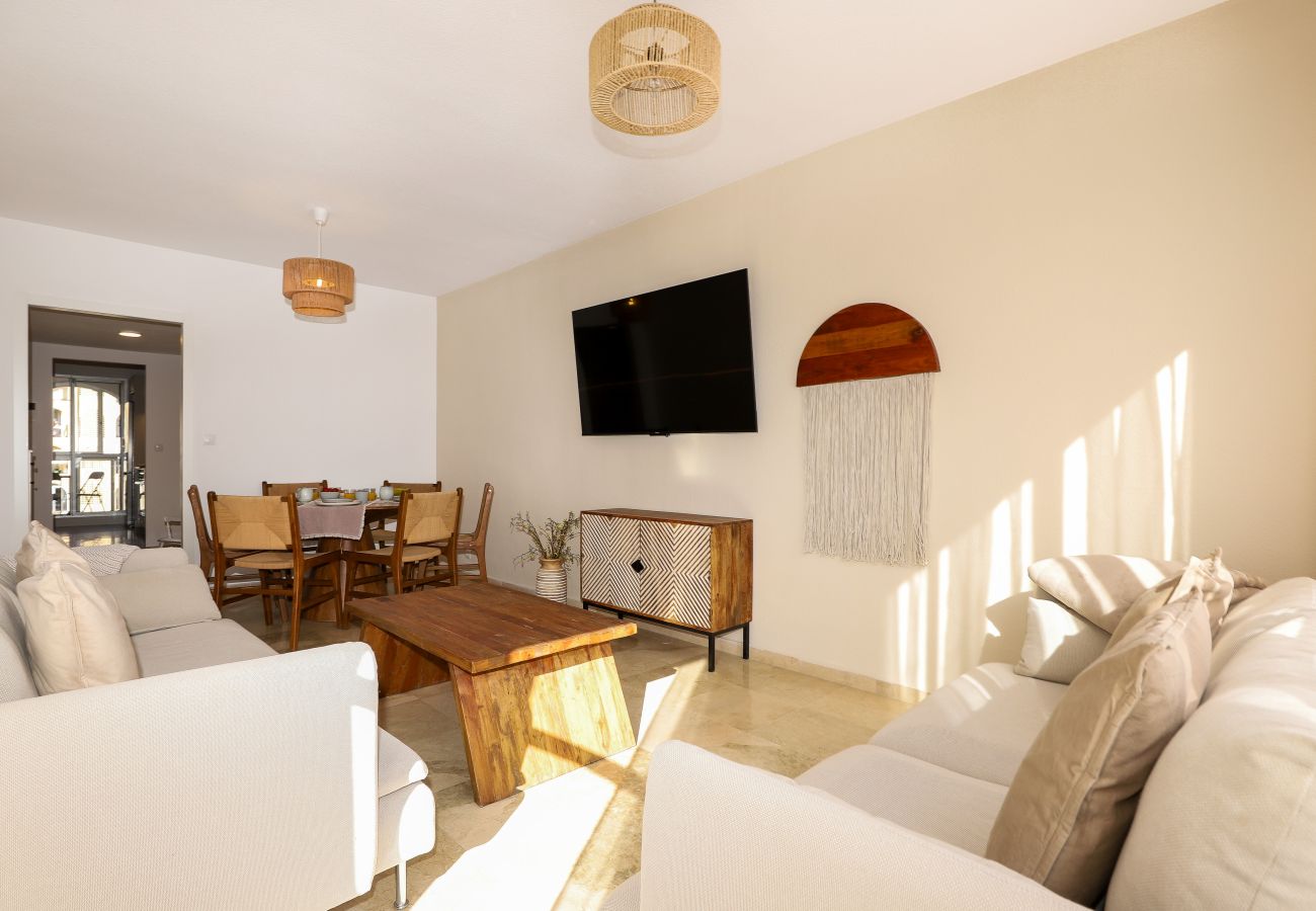 Apartamento en Fuengirola - Camelia en centro Fuengirola, piscina, paseo maritimo 250m
