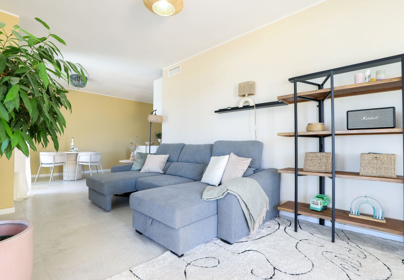 Apartamento en Fuengirola - Primera linea de la playa - Dona Sofia, Fuengirola
