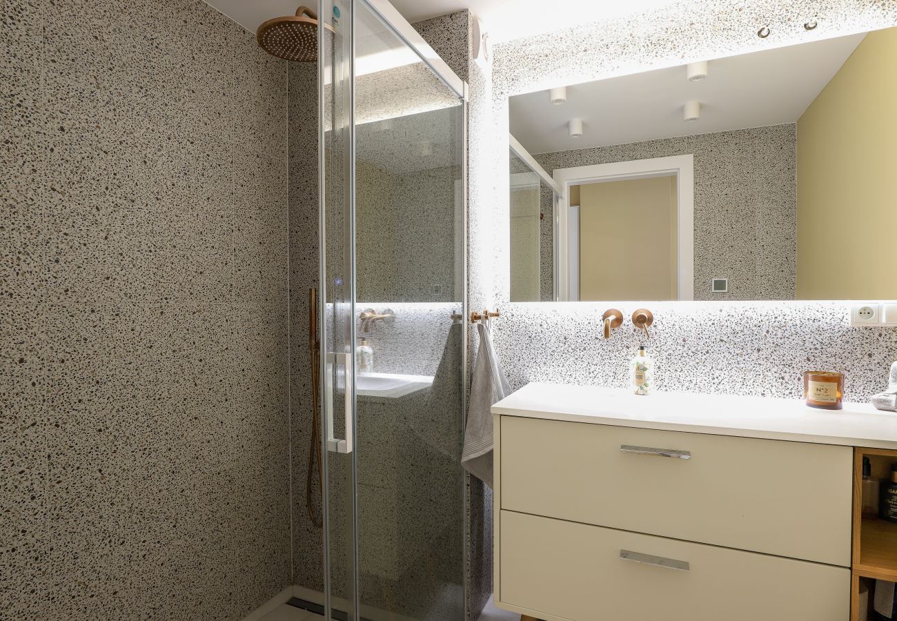 Apartamento en Fuengirola - Primera linea de la playa - Dona Sofia, Fuengirola