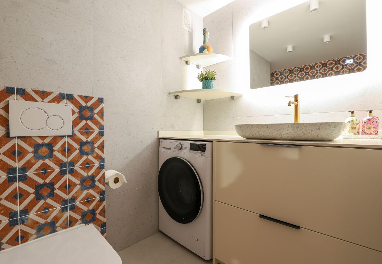 Apartamento en Fuengirola - Primera linea de la playa - Dona Sofia, Fuengirola