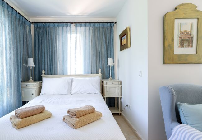 Apartamento en Marbella - Los Monteros Palm Beach con jardin  Apartamento en Marbella - Los Monteros Palm Beach con jardin
