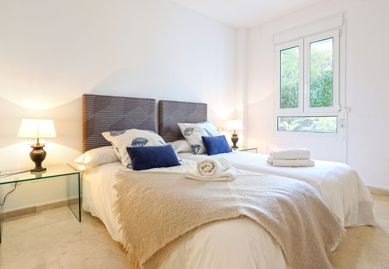 Apartamento en Marbella - Los Monteros Palm beach, jardin y BBQ