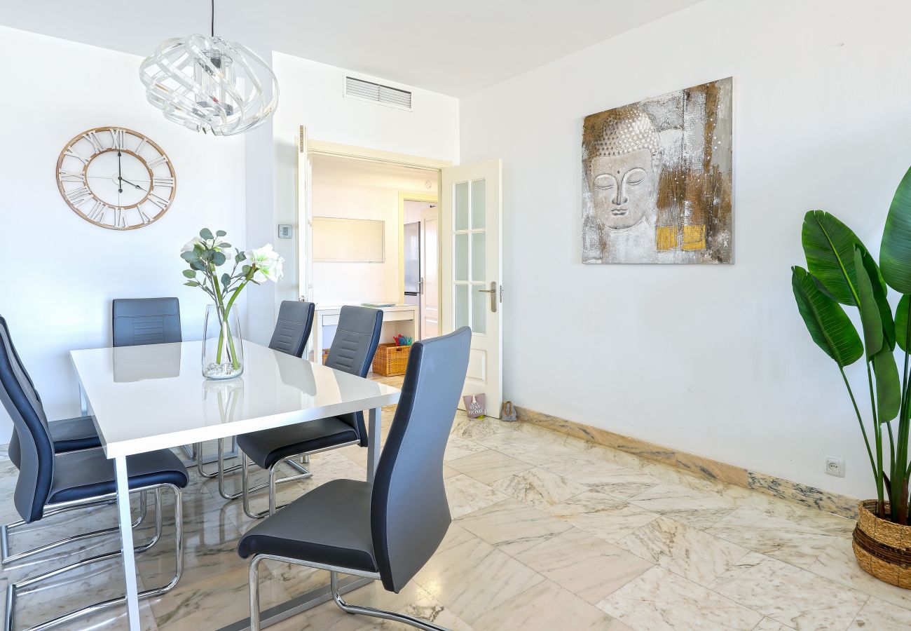Apartamento en La Cala de Mijas - Apartamento de 3 Dormitorios con Vistas Panorámicas al Mar | La Cala de Mijas