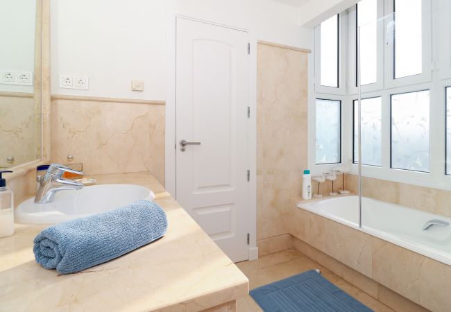 Appartement à Marbella - Frontline beach apartment -Los Monteros Palm Beach Appartement à Marbella - Frontline beach apartment -Los Monteros Palm Beach