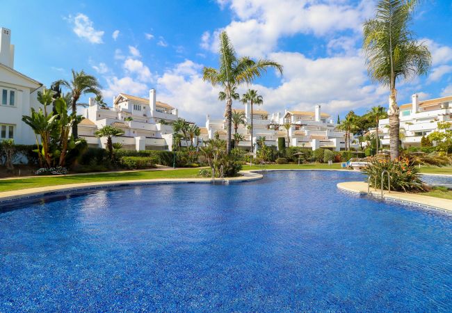 Appartement à Marbella - Fabulous apartment - frontline beach Los Monteros