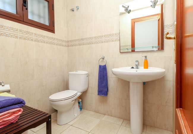 Maison mitoyenne à La Cala de Mijas - La Cala townhouse, beach 400 m, roof terrace, BBQ Maison mitoyenne à La Cala de Mijas - La Cala townhouse, beach 400 m, roof terrace, BBQ