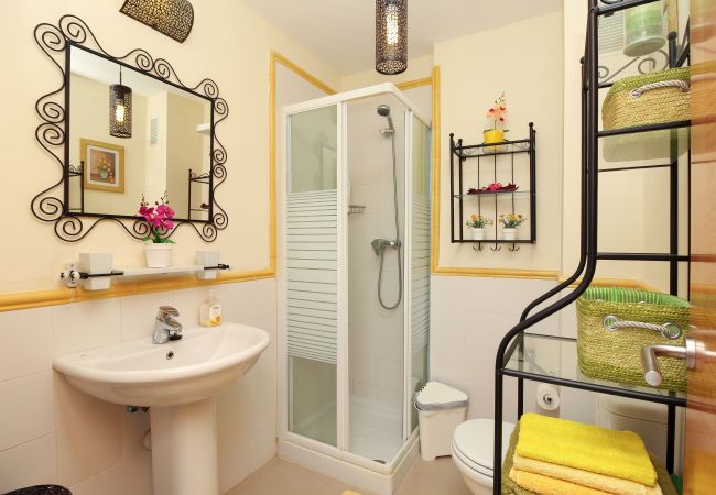 Appartement à Mijas Costa - Amazing place with large terrace and BBQ Appartement à Mijas Costa - Amazing place with large terrace and BBQ