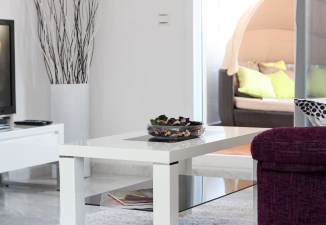 Appartement à Mijas Costa - Amazing place with large terrace and BBQ Appartement à Mijas Costa - Amazing place with large terrace and BBQ