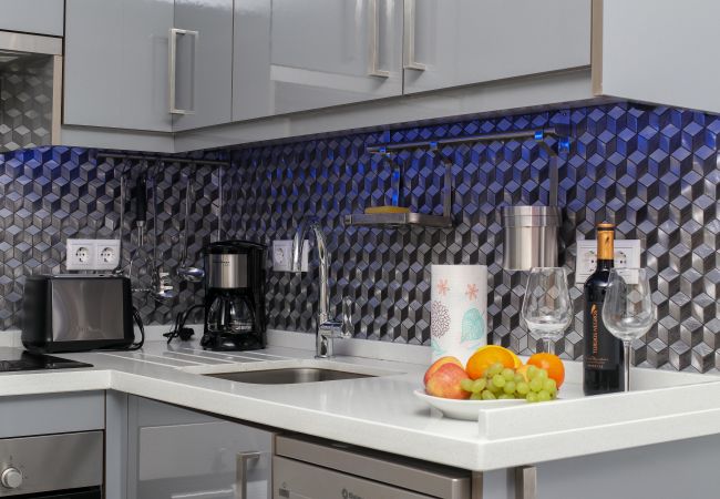 Appartement à Mijas Costa - Calahonda apartment - all facilities 5 mins walk Appartement à Mijas Costa - Calahonda apartment - all facilities 5 mins walk