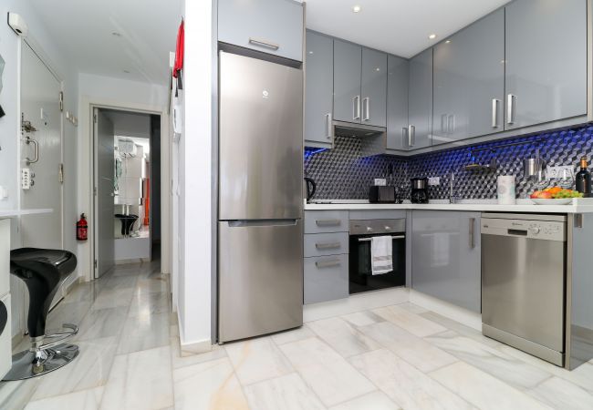 Appartement à Mijas Costa - Calahonda apartment - all facilities 5 mins walk Appartement à Mijas Costa - Calahonda apartment - all facilities 5 mins walk