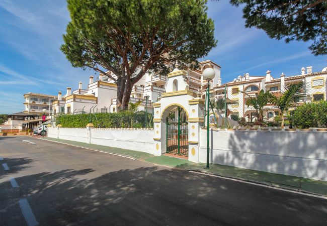 Appartement à Mijas Costa - Calahonda apartment - all facilities 5 mins walk Appartement à Mijas Costa - Calahonda apartment - all facilities 5 mins walk