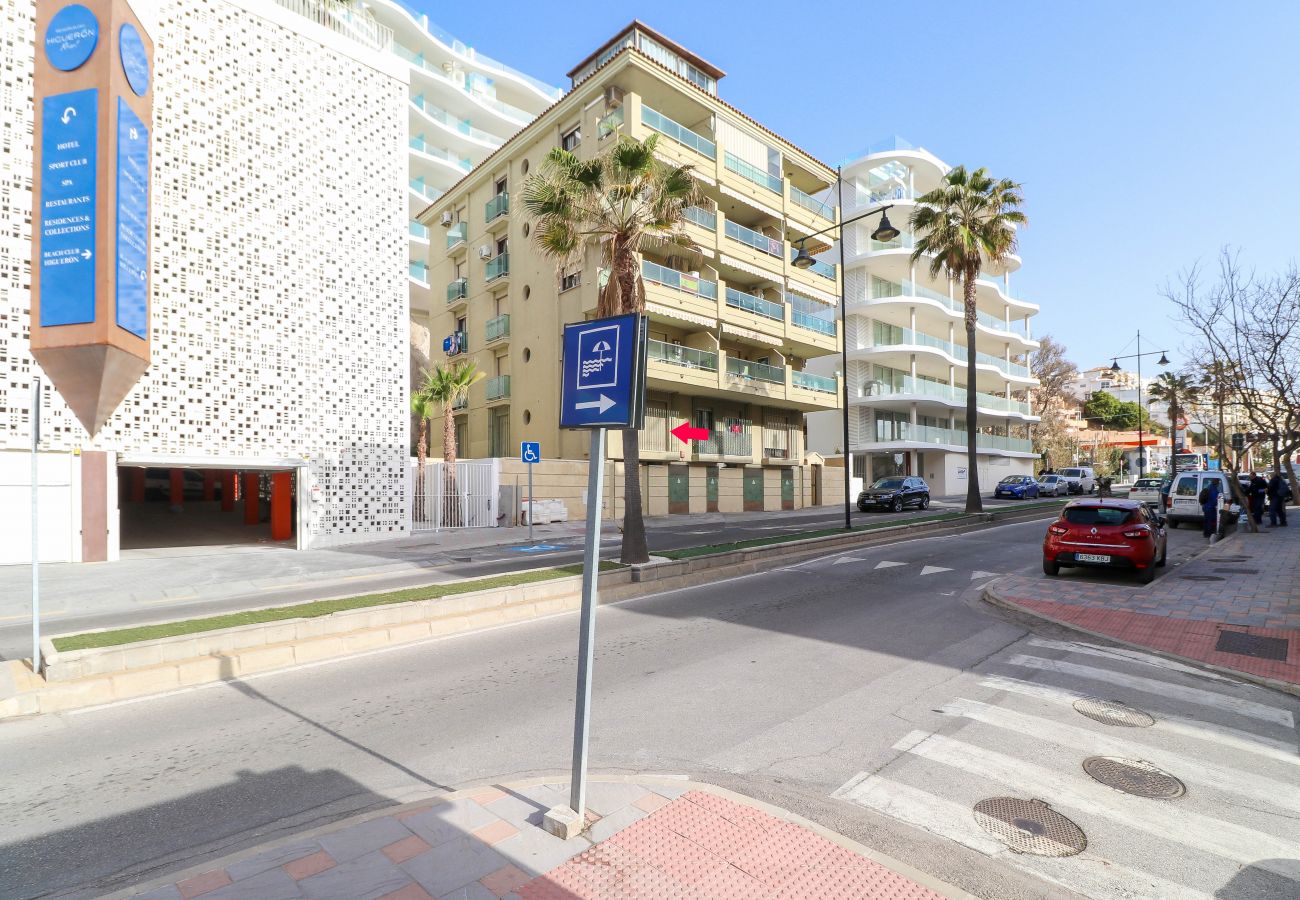 Appartement à Fuengirola - Cozy place in Fuengirola - 50m to the beach