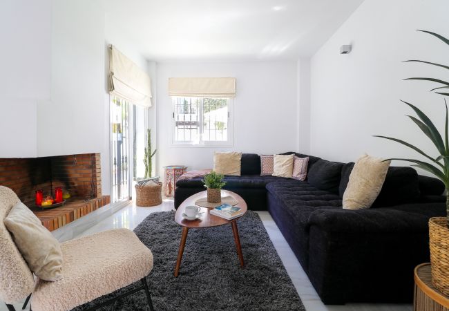 Maison mitoyenne à Marbella - Los Naranjos Marbella maison Maison mitoyenne à Marbella - Los Naranjos Marbella maison