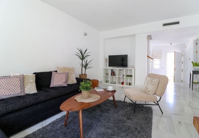 Maison mitoyenne à Marbella - Los Naranjos Marbella maison Maison mitoyenne à Marbella - Los Naranjos Marbella maison