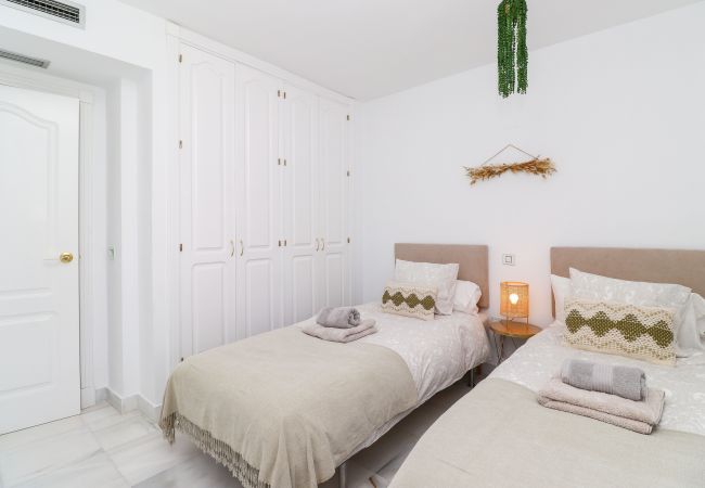 Maison mitoyenne à Marbella - Los Naranjos Marbella maison Maison mitoyenne à Marbella - Los Naranjos Marbella maison