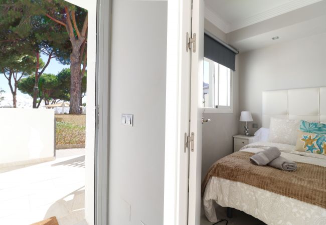 Maison mitoyenne à Marbella - Beautiful sunny townhouse - great resort facilities Maison mitoyenne à Marbella - Beautiful sunny townhouse - great resort facilities