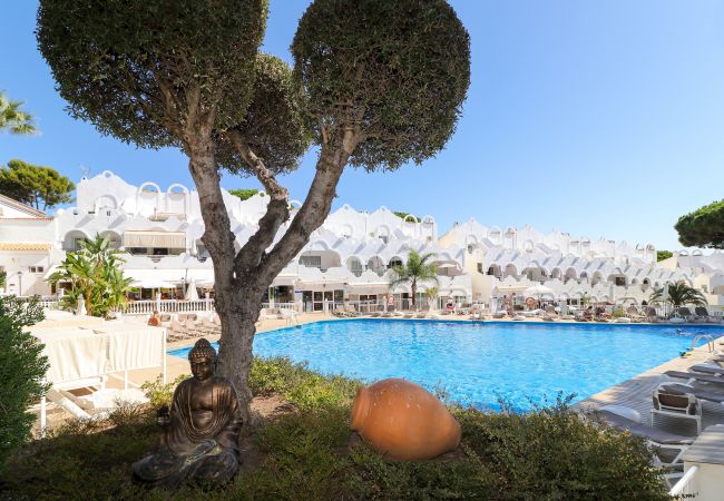 Maison mitoyenne à Marbella - Beautiful sunny townhouse - great resort facilities Maison mitoyenne à Marbella - Beautiful sunny townhouse - great resort facilities