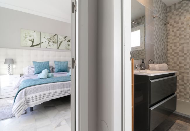 Maison mitoyenne à Marbella - Beautiful sunny townhouse - great resort facilities Maison mitoyenne à Marbella - Beautiful sunny townhouse - great resort facilities