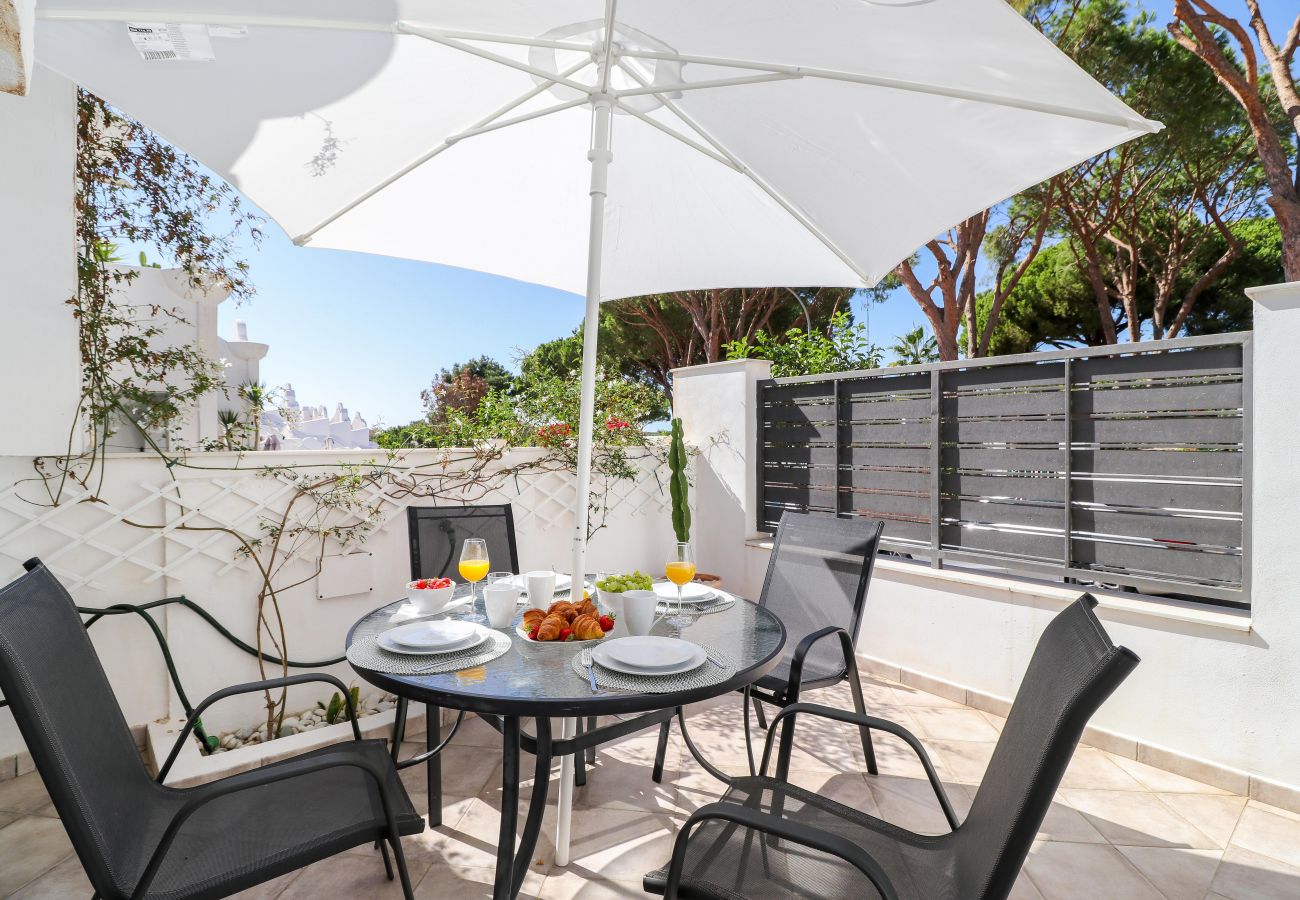 Maison mitoyenne à Marbella - Beautiful sunny townhouse - great resort facilities