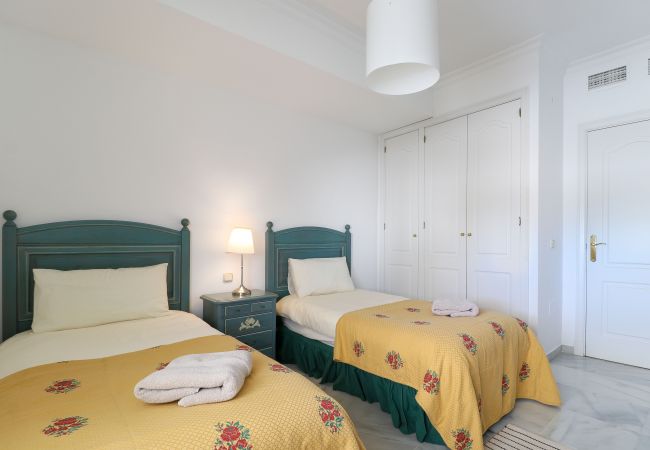 Appartement à Marbella - Bahia Real Appartement avec grande terrasse Appartement à Marbella - Bahia Real Appartement avec grande terrasse