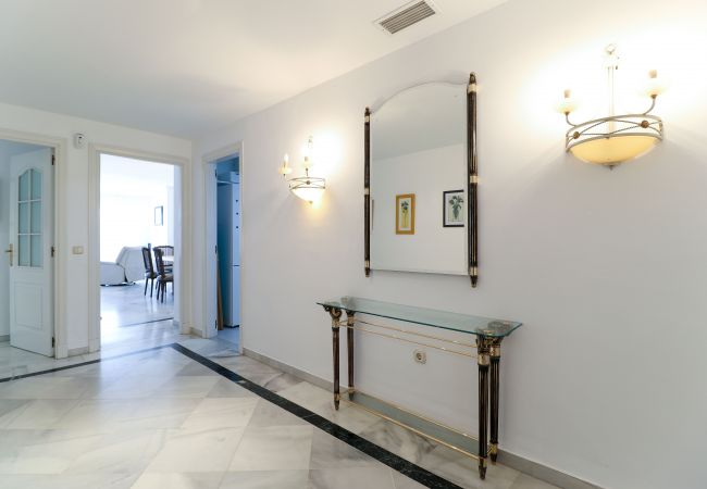 Appartement à Marbella - Bahia Real Appartement avec grande terrasse Appartement à Marbella - Bahia Real Appartement avec grande terrasse