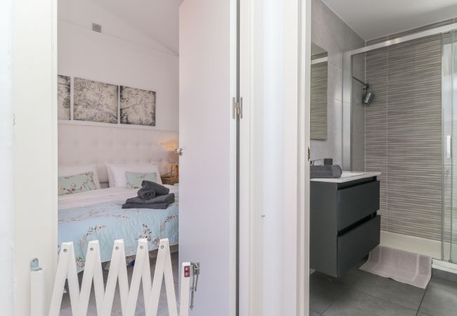 Maison mitoyenne à Marbella - Superb townhouse with big sunny terrace Maison mitoyenne à Marbella - Superb townhouse with big sunny terrace