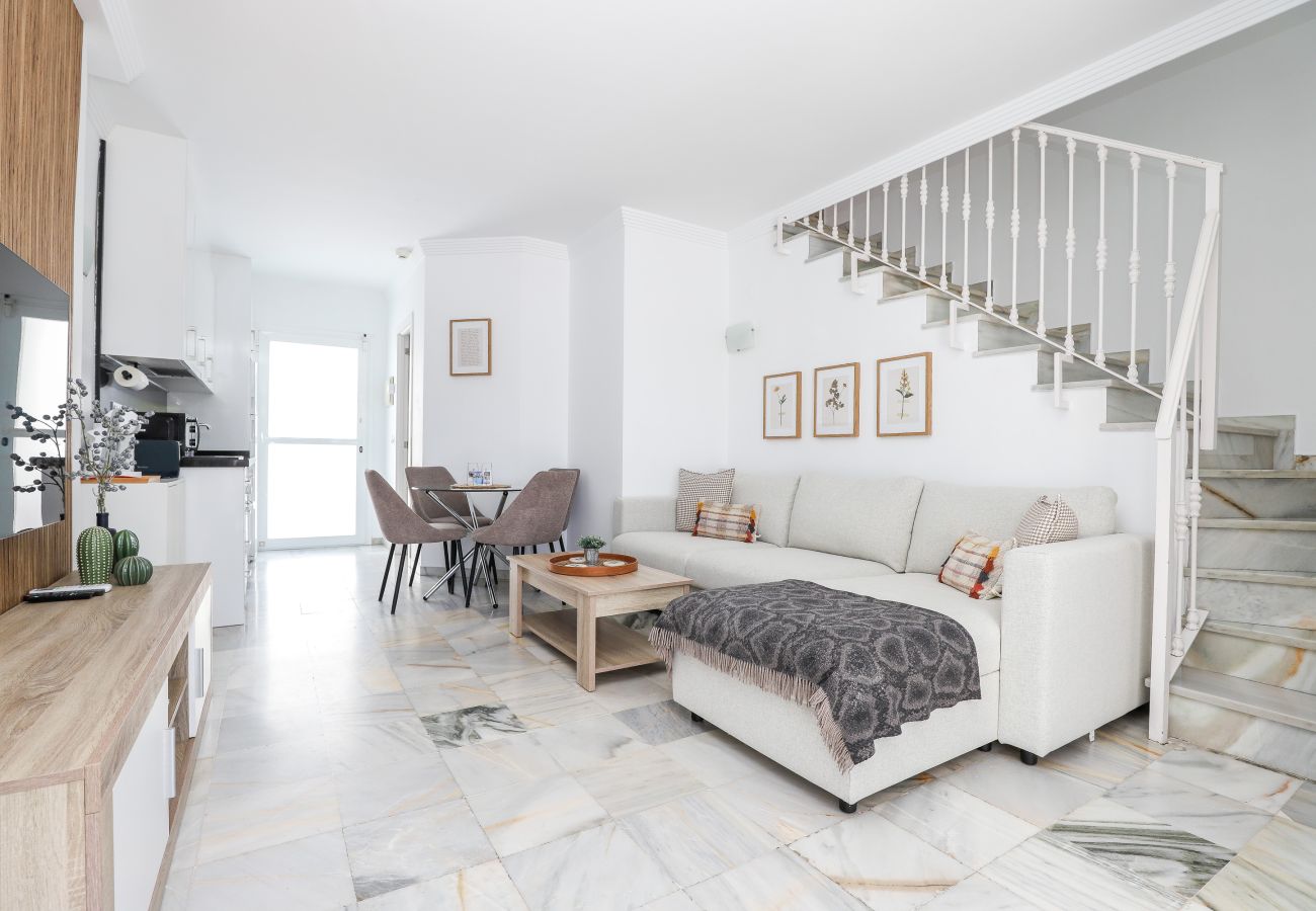 Maison mitoyenne à Marbella - Superb townhouse with big sunny terrace