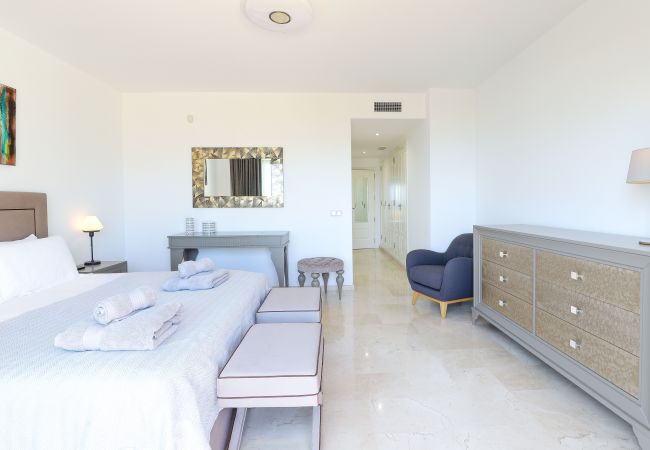 Appartement à Marbella - Luxueux en bord de mer avec une vue imprenable sur la mer - Los Monteros