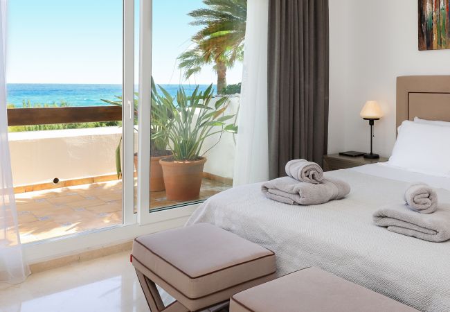 Appartement à Marbella - Luxueux en bord de mer avec une vue imprenable sur la mer - Los Monteros Appartement à Marbella - Luxueux en bord de mer avec une vue imprenable sur la mer - Los Monteros